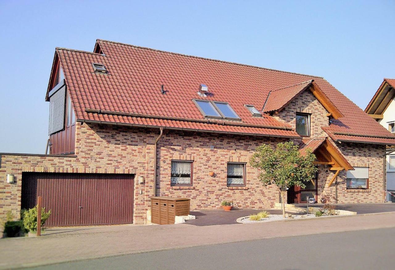 Ferienwohnung Familie Slepitzka Niedenstein Ngoại thất bức ảnh